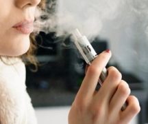  Girl soars vape