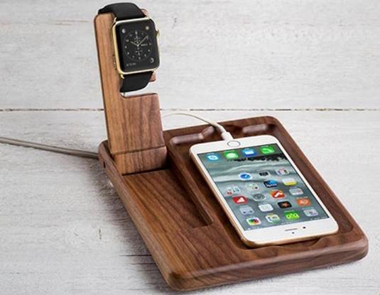  Docking station stand