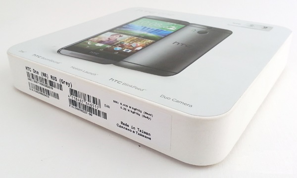  Packaged smartphone