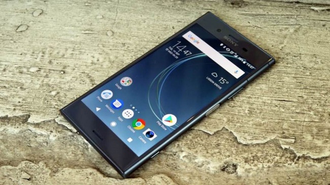  Sony Xperia XZ2